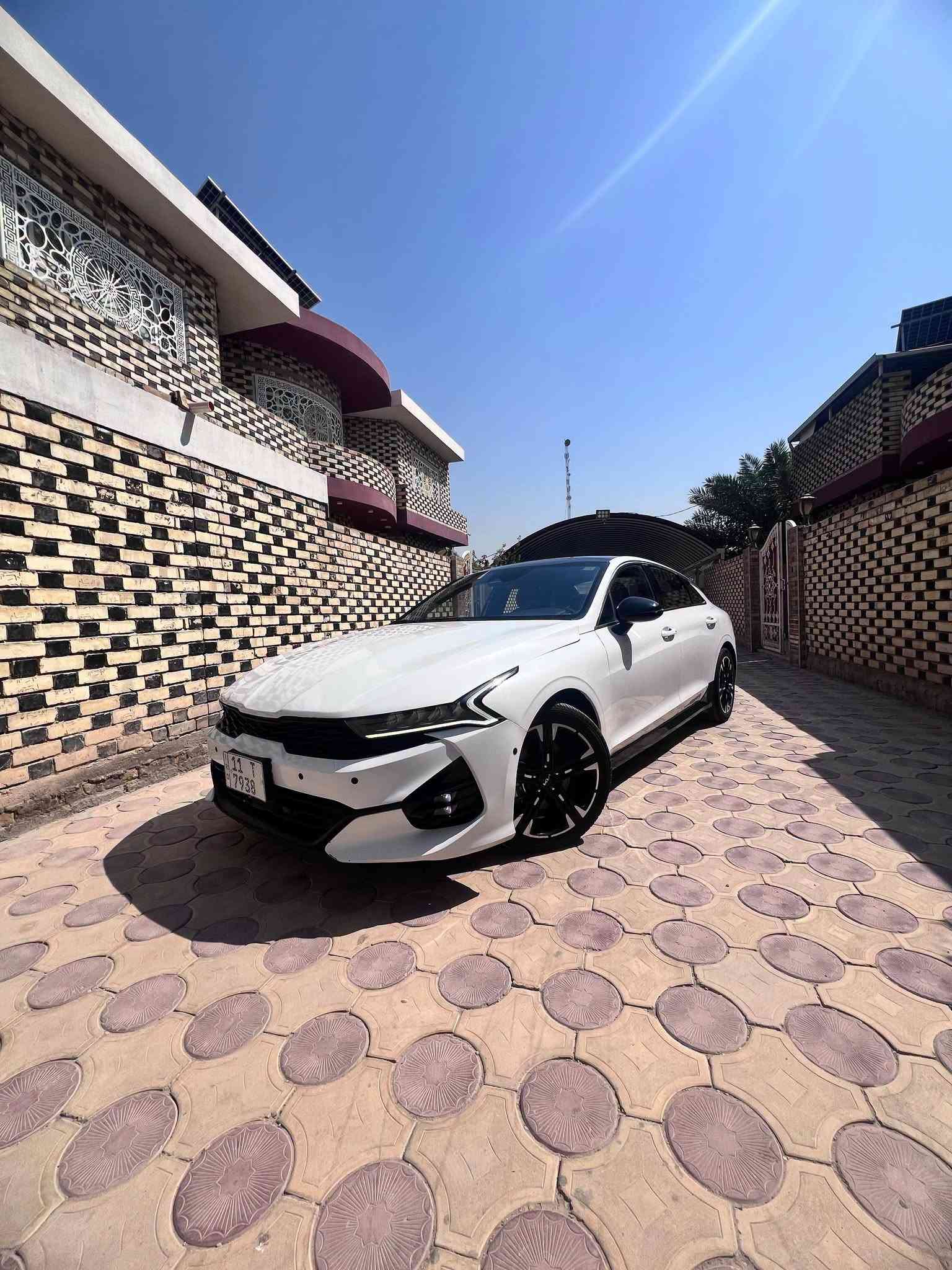 𝟐𝟎23 𝐊𝐈𝐀 𝐊𝟓-𝐆𝐓.𝐋𝐈𝐍𝐄
Kia K5-GT.LINE 2023

رقم بغداد معوقين
مكان السيارة نجف
اللون : ابيض

عداد المسافة : 45  الف مايل 
حجم المحرك : 1.6 تيربو ( 4,سلندر )  

كا

المواصفات : 𝐆𝐓.𝐋𝐈𝐍𝐄
فول فول مواصفات ١/١ 

بصمة ابواب
بصمه تشغيل
سماعاتBoss
تشغيل عن بعد ,𝐑𝐄𝐌𝐎𝐓𝐄 𝐒𝐓𝐀𝐑𝐓
شاشة دشبول ديجيتال
شاحن وائر ليس
كاميرا
هاند بريك بصمة
اوتو هولد ،𝐀𝐔𝐓𝐎 𝐇𝐎𝐋𝐃
اوتو ستارات،𝐀𝐔𝐓𝐎 𝐒𝐓𝐀𝐑𝐃
اوتو ستوب ,𝐀𝐔𝐓𝐎 𝐒𝐓𝐎𝐏
رادار امامي (تحديد مسار)
رادار جانبي  (نقاط عمياء)
رادار خلفي (التحذير من الاصطدام)
حساسات امامي 
حساسات جانبي
حساسات خلفي
نظام ,𝐄𝐂𝐎
نظام ,𝐍𝐎𝐑𝐌𝐀𝐋
نظام ,𝐒𝐏𝐎𝐑𝐓
تحكم استيرن
استيرن تدفئة 
كشنات جلد
كشنات كهربائي 
كشنات تدفئة 
داخل سياره اسود و ابيض
تبريد لمس
تبريد مركزي 
لايتات 𝐋𝐄𝐃 ليد عدسة زينون بيلادي
بكلايتات 𝐋𝐄𝐃 ليد بيلادي
ويل كروم

للاستفسار الاتصال على الرقم 
***********
