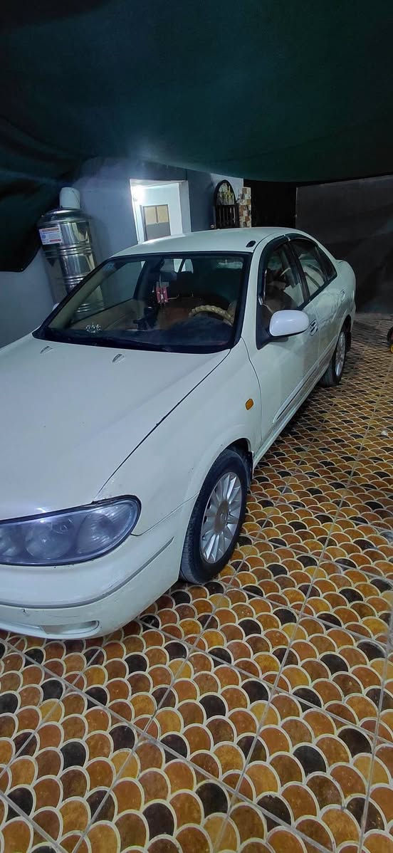 نيسان سني ياباني أصلي موديل 2004 رقم ديالى
 سنوية بأسمي مجددة وهزة جديدة 
سيارة بلادية 
كير ومحرك مكفولات 
تبريد ثلللللج 
حدادية او صدر جديد مشتغله
منظومة زنون ابيض كهربائيات كله شغالة 
بيهة ضربتين خفيفة جامرلغ خلفي وقفل صندوق 
ماواصل لاتكم ولاحوض شواصي شركة
السعر 68 ورقة وبيها مجال قليل 
مكان السيارة ديالى قضاء المقدادية 
الاتصال فقط على الرقم ***********
مامتواجد ع نت
