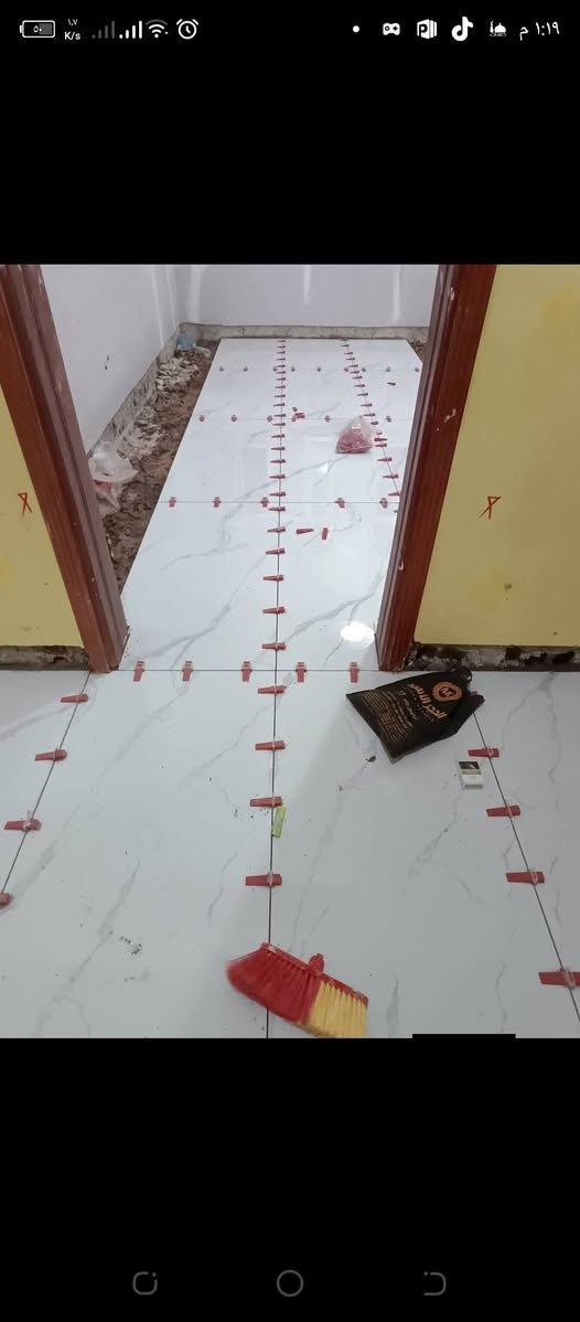 السلام عليكم خلف سيراميك كاشي شغل درجه اولى لارقام التواصل واتساب *********** ورقم رن عادي***********
