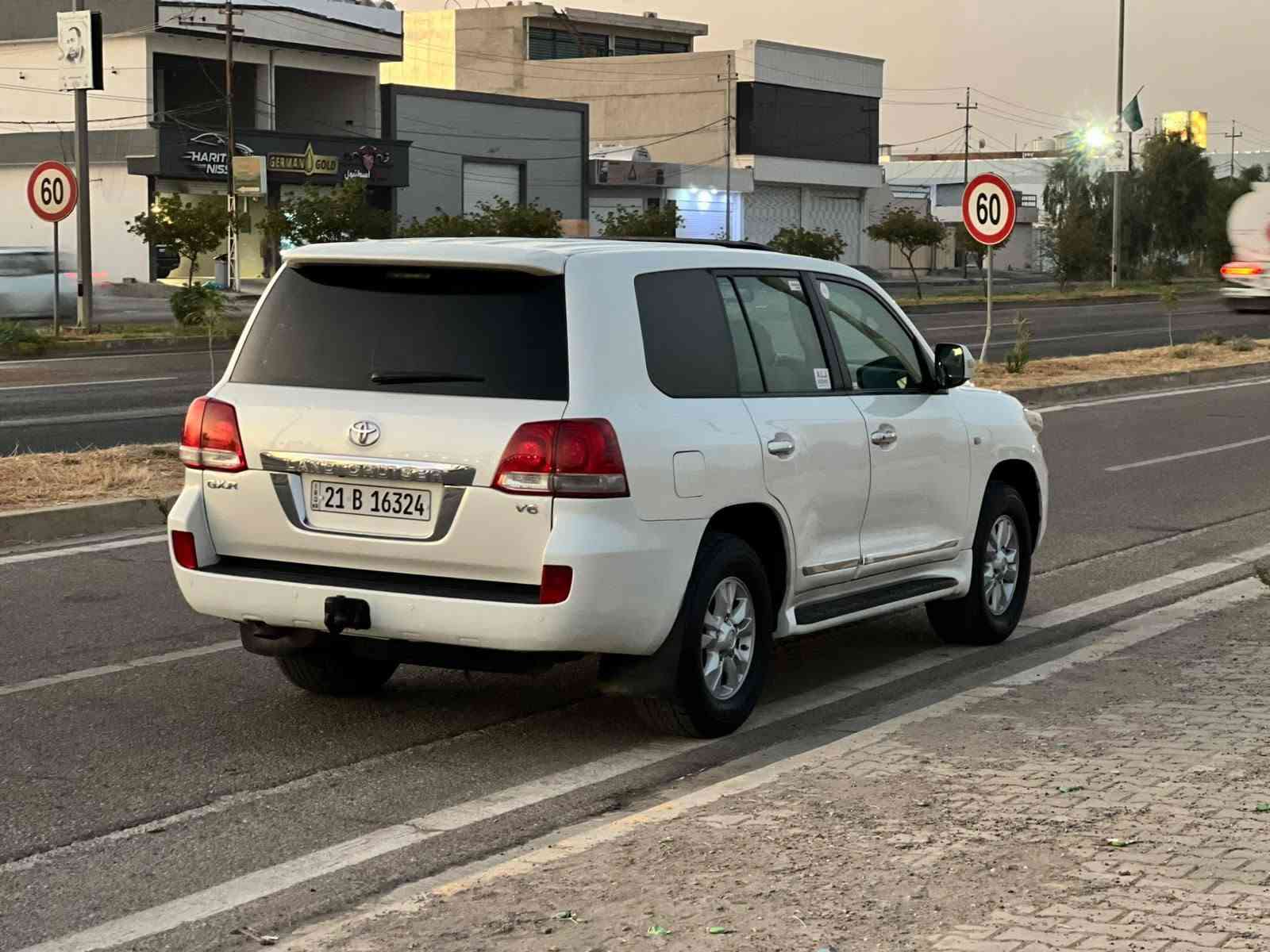 لاندكروزر GXR • ٢٠١١ • كركوك