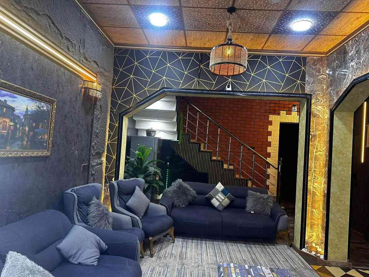 🏠 للبيع منزل  بسعرررررر جدا مناسب في حي السماح
📍 الموقع: حي السماح – قرب أسواق آدم
📜 سند طابو الزهور
📐 المساحة: 100 متر
📏 الواجهة: 5 متر
🏢 طابق ونص

🔹 الطابق الأرضي:
غرفة نوم + هول + استقبال + مطبخ + صحيات

🔹 الطابق الثاني:
غرفتي نوم

🛋️ البيت يُباع مع أثاث بسيط

📞 للمزيد من المعلومات الاتصال على الأرقام
***********
***********
 أو مراجعة مكتب عين الفهد 
📍 حي السماح – سايدين المشاعل– قرب جامع طه

فرصة سكنية مميزة بموقع جيد وسند أصولي.
