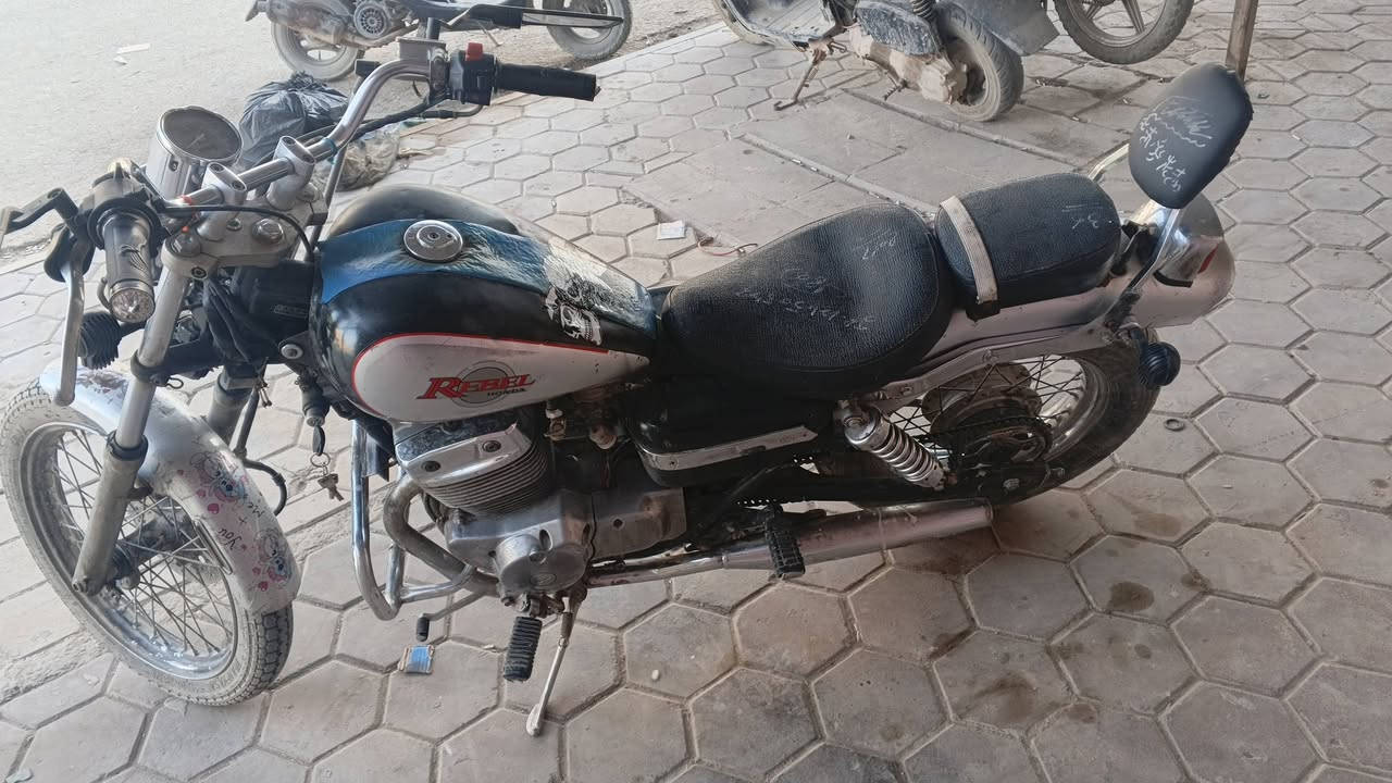 سلام عليكم هونده ريبل مكينه 250 دراجه خير من الله لا تنقيص ولا تبخير كهربايات شغاله دراجه اوراق مكاني كوت انوار صدر  سعر 650 وبيه مجال للستفسار تصل ***********
