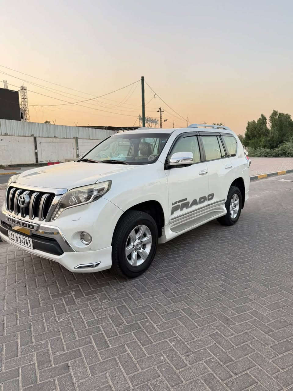 السلام عليكم
برادو باب اول VX اعلى فئة

اليكم التفاصيل الآتية:

سعة المحرك ٤٠٠٠ لتر

🚘 خليجي 

🚘 زيرو

🚘 الموديل 2014

🚘 سعة المحرك V6 

🚘 يبلغ عزم الدوران 381 نيوتن/ متر 

🚘 القوة الحصانية 271 حصان 🐎🐎

🚘 عدد AIR BAG 9 ‼️

🚘 دفع رباعي AWD

🚘 حساسات أمامية 

🚘 حساسات خلفية

🚘 لايت زينون + LED

🚘 كشافات 

🚘 بك لايت LED

🚘 سلايد رووف 

🚘 حجم الاطار 265/55R19 

🚘 ويل كب 19

🚘 4 دسك

🚘 ماسحة خلفية

🚘 اريل نفكيتر 

🚘 مفتاح التشغيل بصمة

🚘 شاشة

🚘 كاميرا دوارة

🚘 4 كاميرات 

🚘 الانارة الداخلية LED

🚘 المقاعد جلد لون أبيض

🚘 حركة المقاعد الأمامية كهرباء

🚘 حركة المقاعد الخلفية كهرباء 

🚘 تتسع المقصورة ل 7 ركاب

🚘 مثبت السرعة Cruise

🚘 المودات والأوامر الصوتية

🚘 فحص أنظمة السيارة 

🚘 حساسات ضغط اطارات 

🚘 مقود جلد حياكة 

🚘 تبريد شاشة

🚘 3 قطع تبريد

🚘 شاشة خلفية للتحكم في التبريد 

🚘 ثلاجة

🚘 ا ABS

🚘ا ISOFIX    ايزو فكس

🚘 نظام مانع الانزلاق

🚘 نظام نزول المنحدرات

🚘 اشارة في المرايا الجانبية

🚘 مخرج منفذ الطاقة ⚡

🚘 ا  Bluetooth / USB

🚘 شاحن هاتف Wireless 

🚘 تطعيم الدواخل المنيوم وخشب

🚘 النظام الصوتي JBL 

🚘تشغيل عن بعدبالبصمة

‏🚘 ستيرن كهرباء 

🚘 كشنات تدفئة+تبريد 

‏🚘 مريء شفط 

السيارة مكفولة من الحادث والصبغ جديدة السيارة تخم تاير جديد دهن جديد جاهزة من كل النواحي 

ومابيها ولا غلطة 

السونار مرفق بلمنشور 

للأستفسار :- ‭***********‬

الموقع :- بغداد الطالبية 

السعر :- 315 ورقة وبيها مجال
