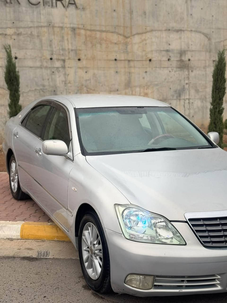 كراون • ٢٠٠٥ • ١٨٢٠٠٠