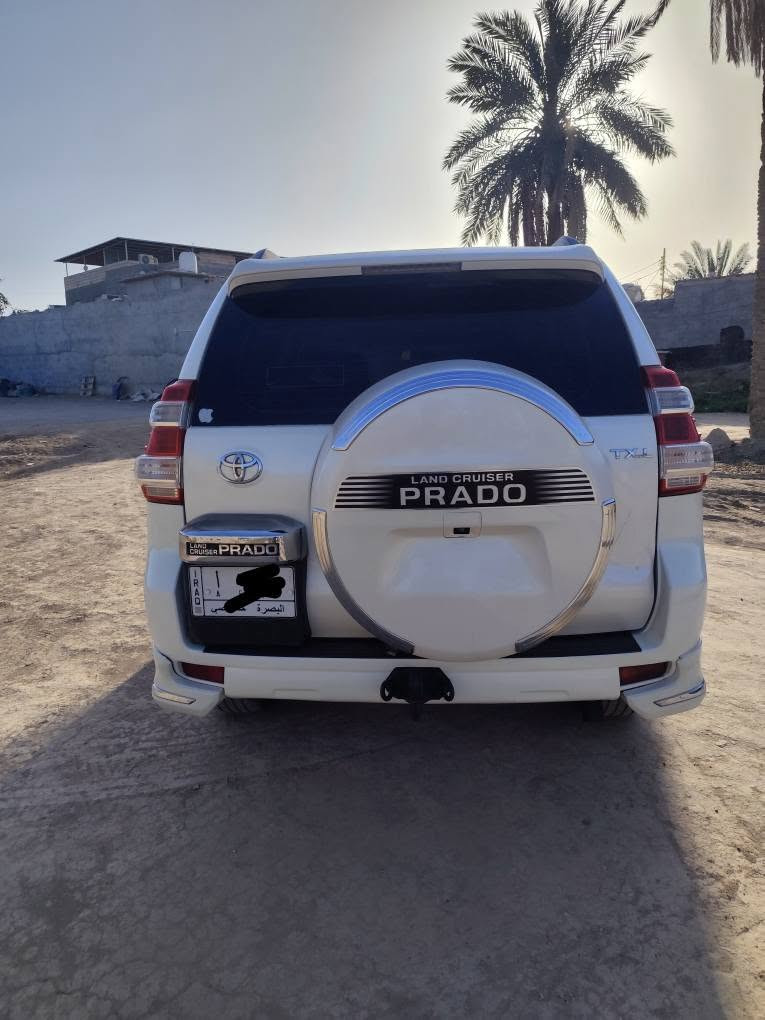 سيارة ابرادو خليجي كويتي موديل 10 فول مواصفات كفاله من الضربه بيها صبغ بنيد والقماره اثر جراد والباقي كفاله كير محرك كفاله 6 سلندر المرغوب دبل تانكي فتحة سقف حساس خلفي كامرة خلفيه فور ويل هوك خلفي حداده ثلاجه تبريد رقم مميز  العنوان البصرة القرنه السعر 200 وبيها مجال الرقم *********** البصرة, العراق
