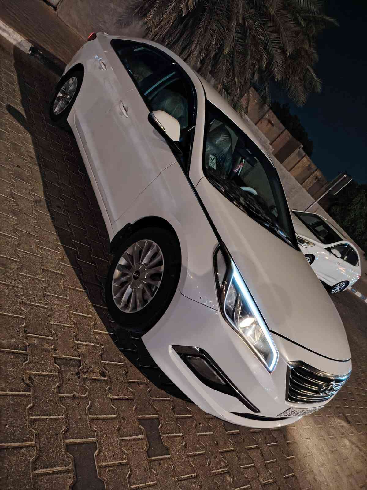 سوناته • ٢٠١٥ • ٢٤٠٠