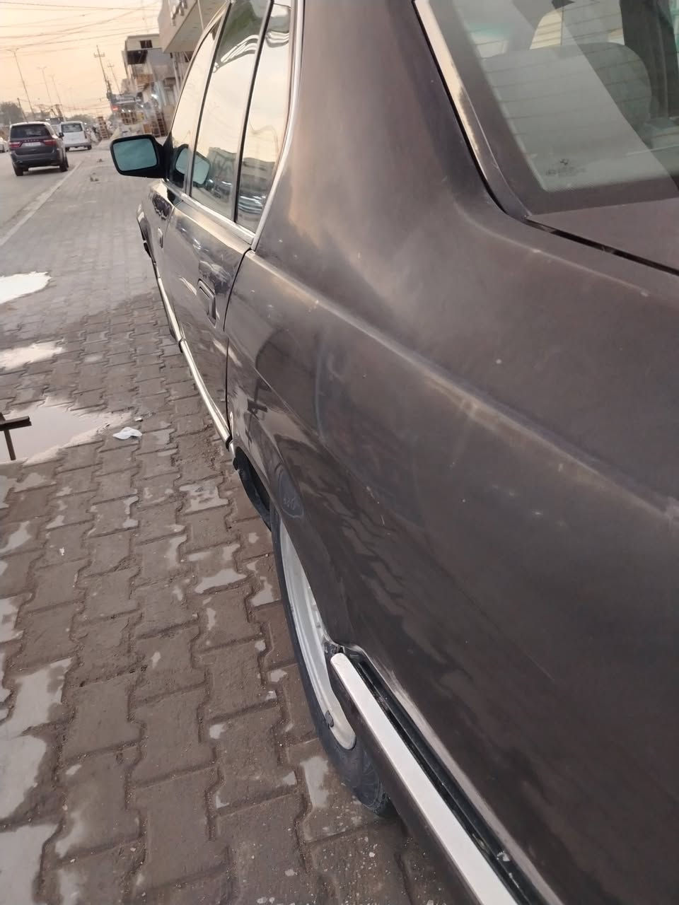 سلام عليكم من رخصت الادمن بي ام موديل  90  730اصل رقم بغداد مشروع وطني  باسمي سنويه ساقطه صارلهة سنه السياره خير من الله مكينة خير من الله V6كير خير من الله حداديه جديده شواصي نضيفه لا خياس ولا تعمير بلادي باتري جديد تايرات نص عمر ويل شعاع تبريد شغال بيه منضومة مال غاز دواخل مخمل بلادي كشنات ميكانيك مكان السياره كربلاء *********** السعر38 ورقة وبيه مجال حك الجية  تجديد السنويه والغرامات كلهن عليه تستلم صافي الله شاهد السياره خير من الله طالعه طرق خارجية ترايك نقصه بس صبغ فقط
