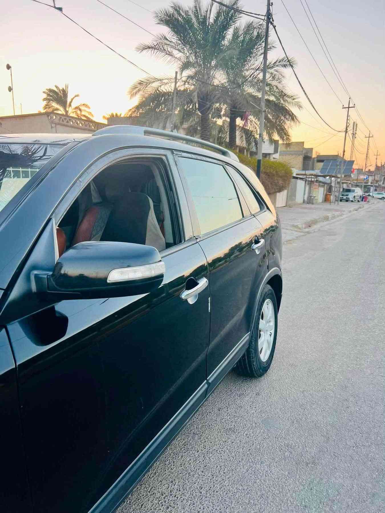 سورنتو موديل 13 سياره مابيها اي نقوصات غير بور ستيرن وغاز للتبريد من باقي النواحي السياره كامله عارضها 95 وبيها مجال 
*********** 
سنويه بأسمي جديده 
مكاني كربلاء طويريج
