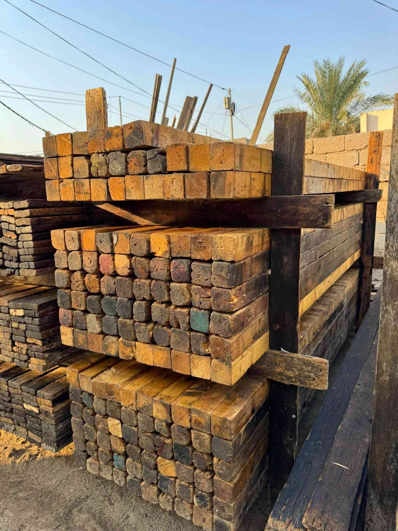 قالب خشب للبيع أنج تارس روسي عدد 23 مكعب ونص ( الطوال 14 مكعب ) ***********
