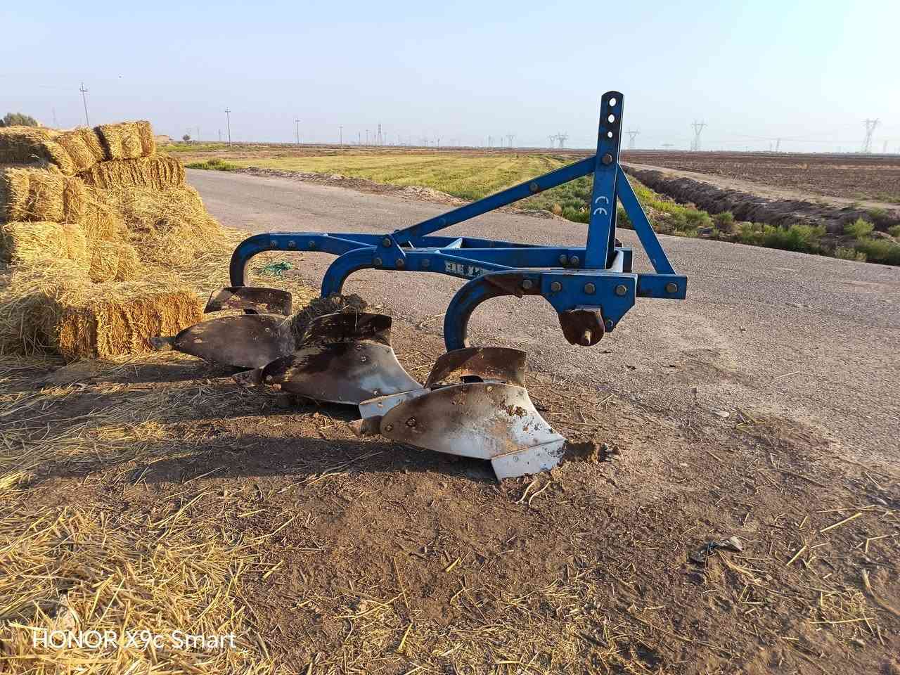 سلام عليكم دركتل يراني موديل 12البيع مع فدان وعربانه  مكان ميسان العماره الاستفسار علا هذا رقم ***********
