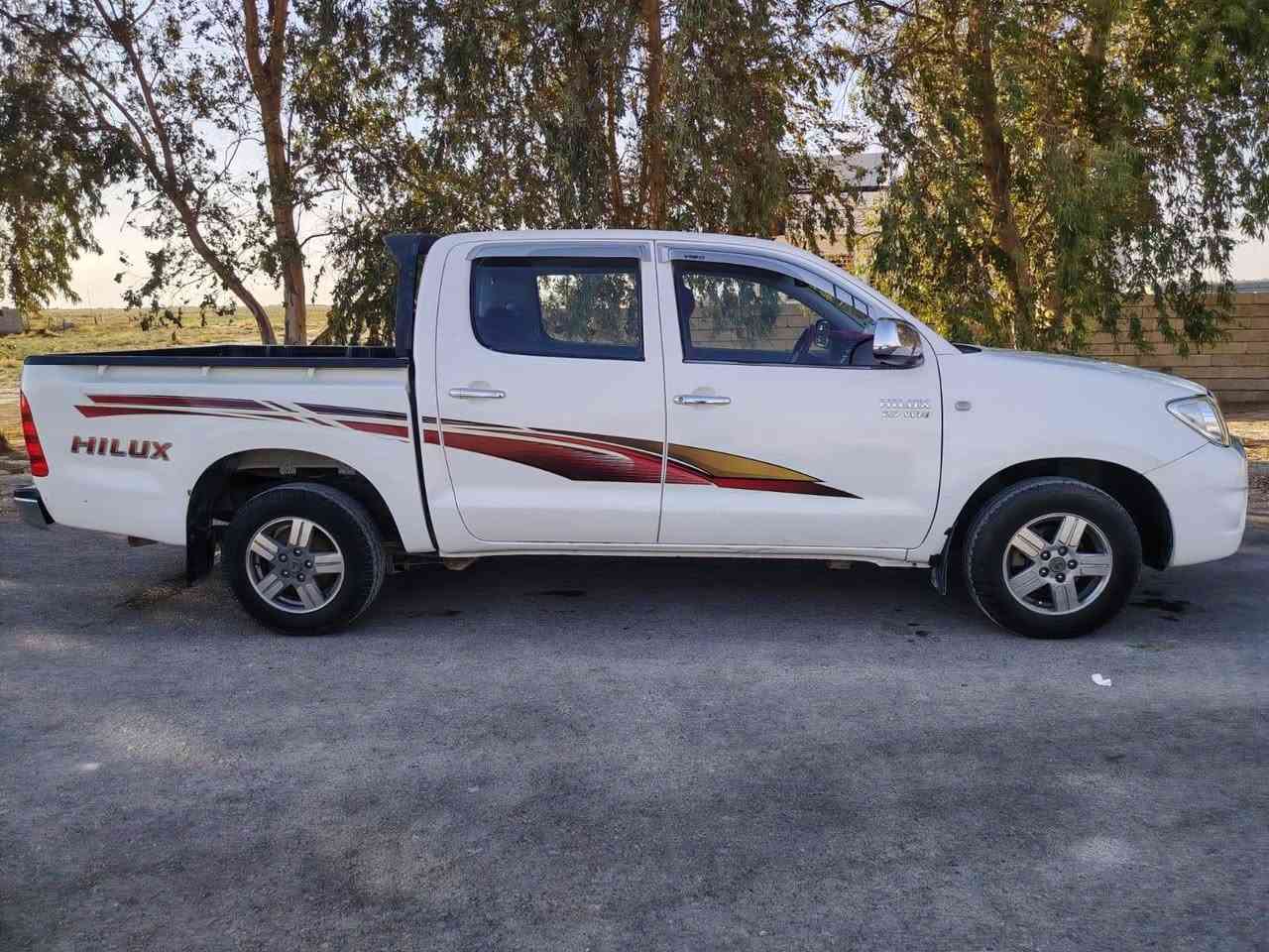 تيوتا ٢٠١١
#سنويه  بسمي  ٢٠٢٩  
      
          المكان ديالئ مندلي

 ***********
