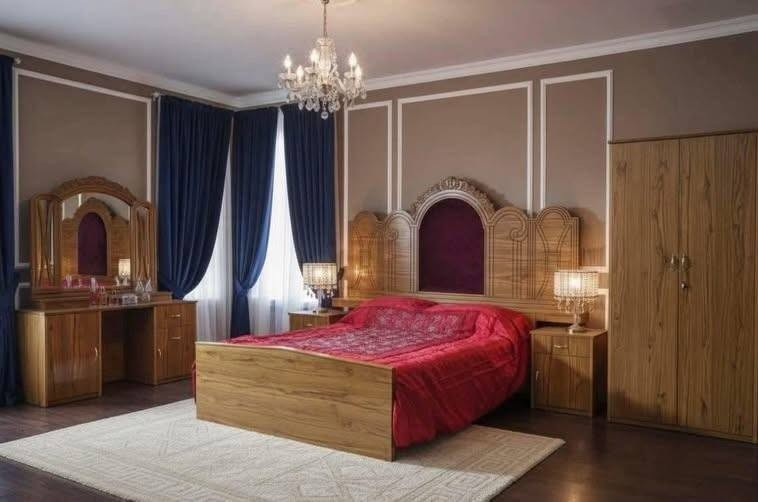 غرفه  صاج نجاره عراقيه خمس أبواب
كنتور خمس أبواب نجاره عراقيه جديده توها طلعت من المعمل ما مشدوده ما بيه بسمار ولا برغي واحد 
 بعدني ما شاده مع غراضه القفل  واليدات مالتها 
مثل ما بالصوره جديده جديده وخشب قوي 
السعر مليون 350 وبيه مجال بسيط لأن   لأن سعرها الحقيقي مليون ونص  
واتمنى محد يكسر بسعرها  لأن جديده ما مشدوده بعدها 
رقم الهاتف *********** بيه واتساب 
مكاني كربلاء
