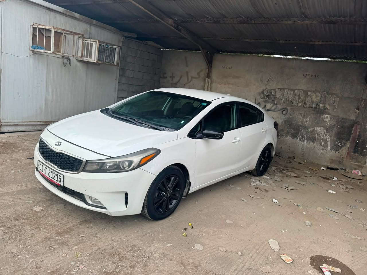 للبيع او المراوس
سيارة فورتي 2018 أمريكي محرك 2000DOCH دووش 
والكير AT  السيارة نص مواصفات شاشة جبيرة كار بلي بلادية تدفئة كشنات تبريد وتدفئة شغال داخل اسود مخمل تخم تاير وباتري جديد فريز جديد اصلي وكالة السيارة ما بيها اي نقص حادثها جاملغ امامي صفحة الصدر من امريكا والجاملغ الخلفي اصبعين بالعراق  وبيها مكان صغير بارد السيارة بالواقع احلا من الصور محرك مكفول من التبخير والتنقيص والمشاكل مفتوح من الصفحة فقط مبدل ضاغطة مال دهن ( تايم كيس) السيارة مابيها اي نقص محافظ عليها مال بيت على كد الدوام مكان السيارة بغداد جديدة السعر 118 

***********
