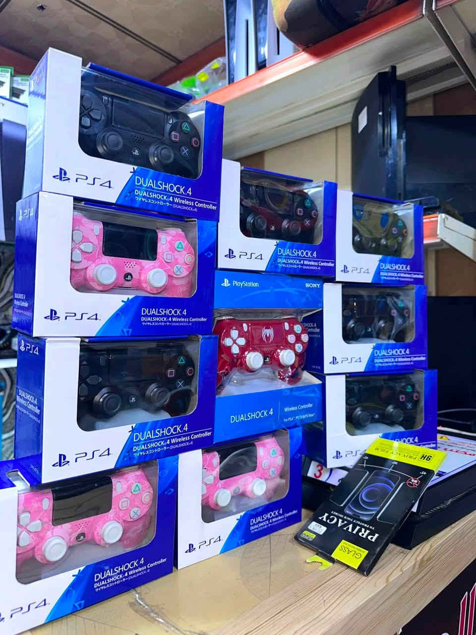 🔥🔥عرض خاص 🔥🔥
من مكتب دبي فون

يدّات PlayStation 4 متوفرة الآن

جودة جداً ممتازة…
ومتوفرة بعدد محدود…

السعر فقط 10,000 دينار عراقي لفتره محدودة

للحجز والاستفسار
***********

مكتب دبي فون
الموصل حي البلديات
قرب أفران العلا
