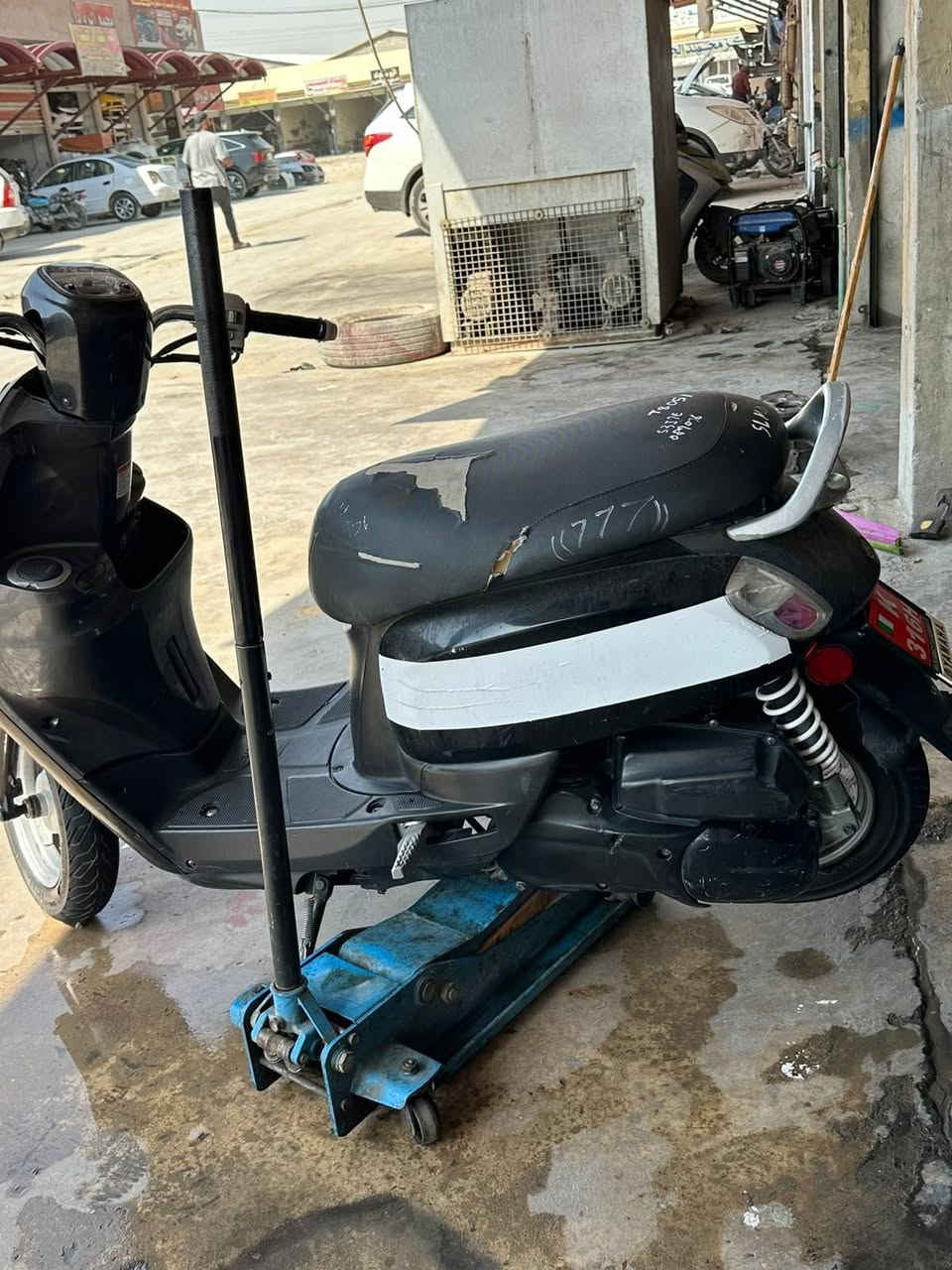 دراجه بوليس حديث للبيع مكان ديالۍ بعقوبه رقم الهاتف ***********
