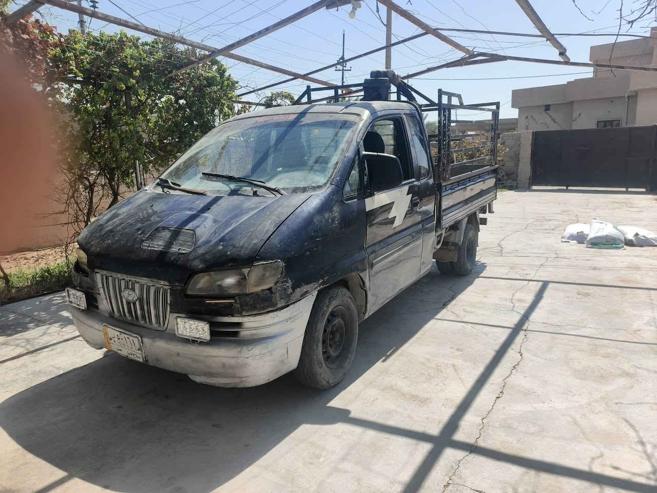 السلام عليكم ورحمة
كيه هونداي موديل 2001
كير محرك شرط 
سنويه مشروع وطني شرط التحويل 
السعر المطلوب 35
للاستفسار ***********
