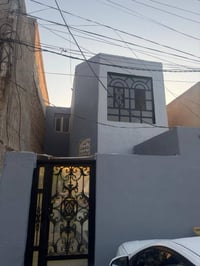 حي الوفاء • ١٠٠م • طابق ونص