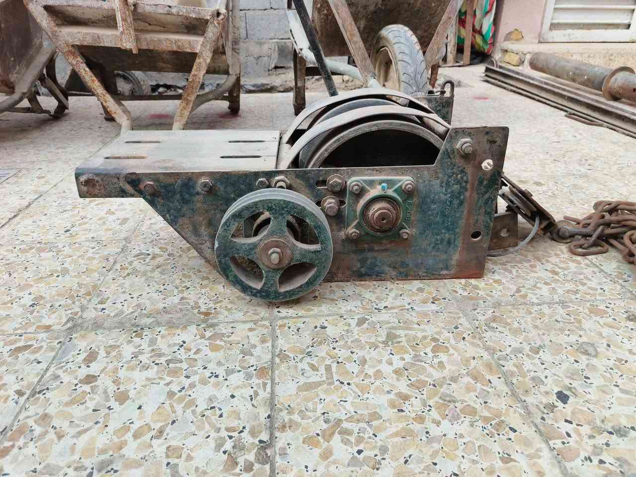 ونج • عوزه ٢ تايرات • العمارة
