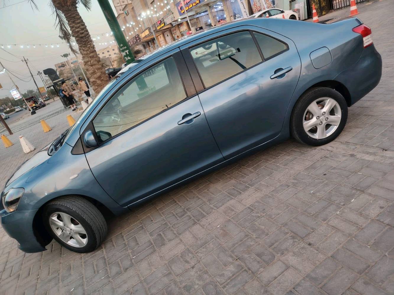 تيوتا يارس 2007 خليجي
محرك 1500مكفول
كير اوتو مكفول
منضومة تبريد جديده
خمسه ويل كب 
صدر خلفي امامي نظيف
منظومة زنون  بلجكتور ومازده
سنتر لك
جام كهرباء
مري كهرباء
مكفوله من اي ضربه
صبغ عام جماليه
رقم بغداد الدولي
تحويل ثاني يوم
السعر 73وبيها شي بسيط
مكاني دوره حي لصحه 
***********
***********