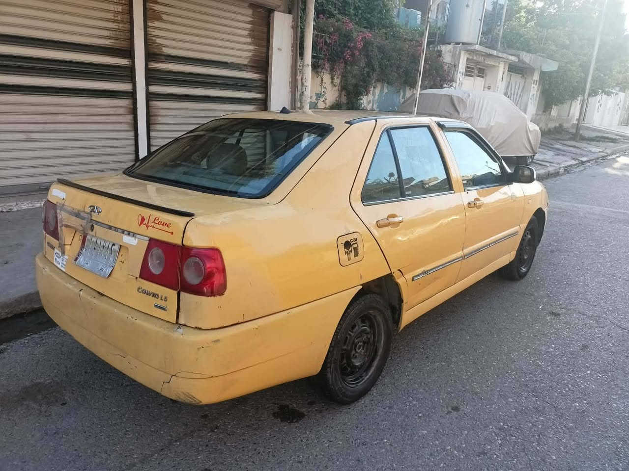 كوين • ٢٠١١ • باسمي