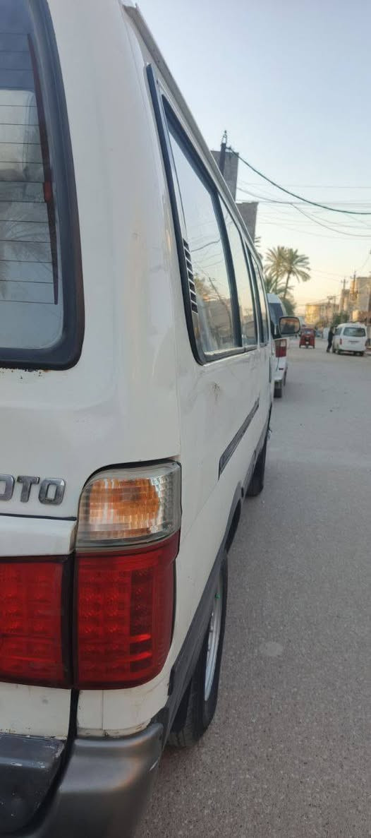 فتون الوان • موديل ٢٠١٢ • كفالة
