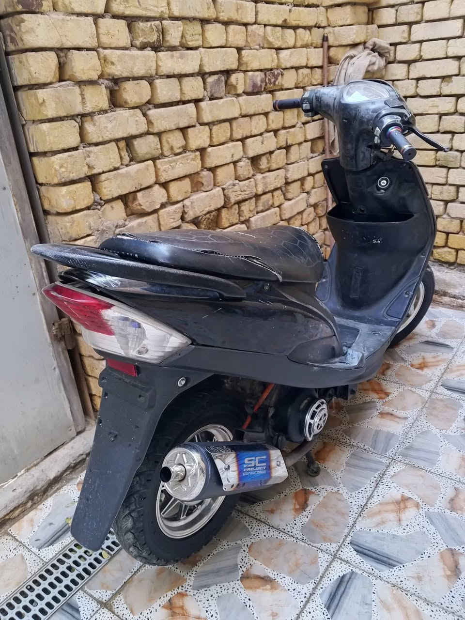 ماكس عدله للبيع مفتوحه ولفات بيه خيط تبخير سعر 350 وبيه مجال بسيط سلف هندر كهربائيات جاهزه كله مكاني ناصريه مركز الأعمال ***********
