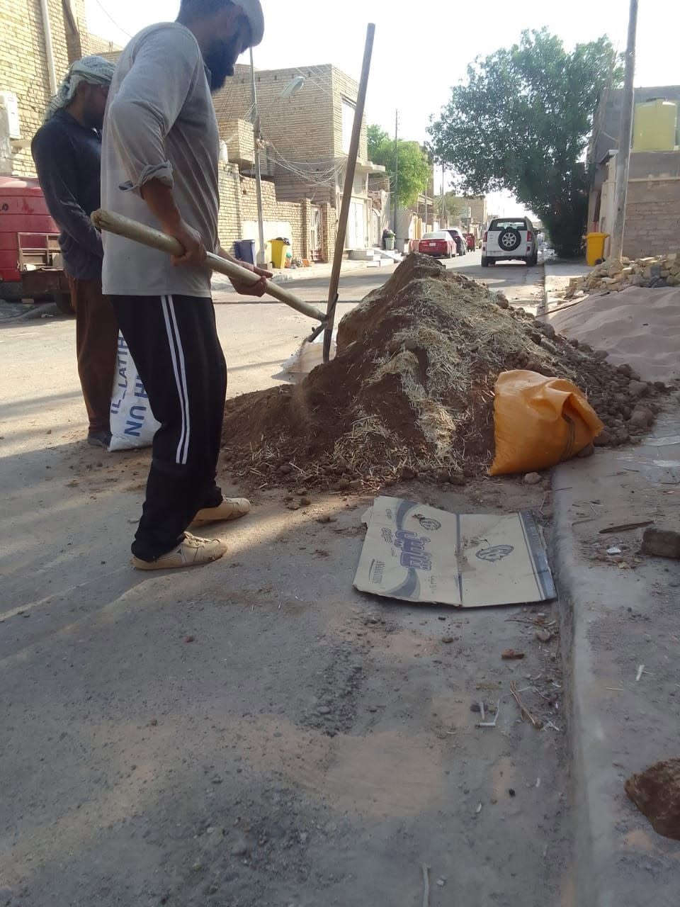 السلام عليكم يوجود كادر تصعيد وتسليط السطوح وتصعيد كافة مواد البناء وتصعيد التراب وقلع التراب وتدخيل السبيس وتفليش وتنكير وفرمستون اتصل ***********
