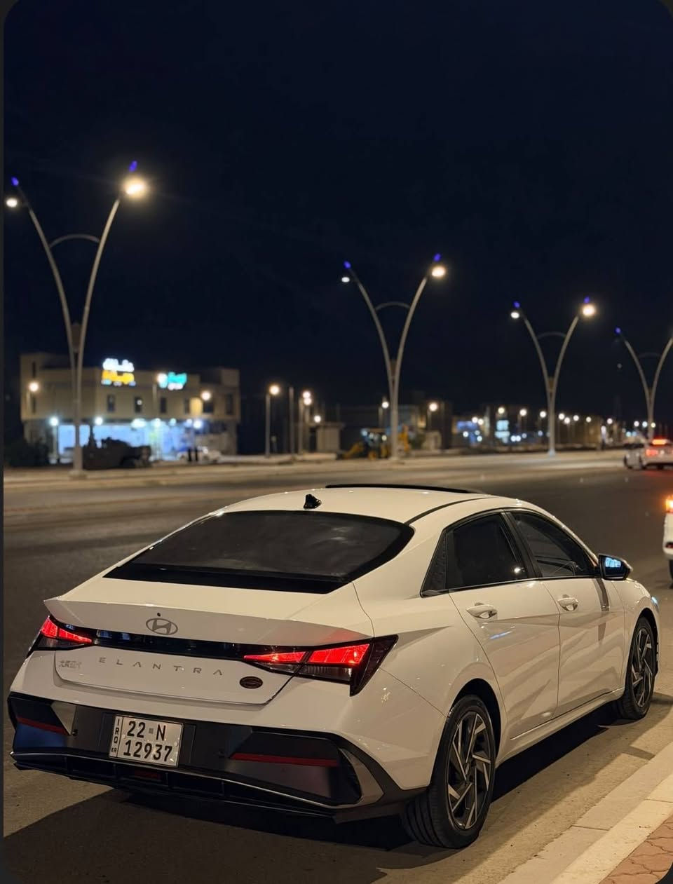 النترا.  2025
ماشيه 30 الف km
رقم أربيل
بحاله الوكاله
سياره مكفوله كفاله عامه 
المواصفات فوووول      .      محرك 1500 دبل نوزل دوش 
شاشه ديجتال 
بصمه                          
كشنات جلد 
هند بريك بصمه       
اوتو هولد                  
فتحه سقف               
محرك 1500دبل نوزل                           
حساس لايت 
حساس خلفي بلادي 
حساس أمامي بلادي
تبريد قطعتين
كاميرا خلفيه بلادي 
جي بي اس
نضام تشغيل الكاميرات 
شاشه  كبيره اصلي ابل كار بلي 
نضام ترحيب 
مري شفط
نضام مود درايف إيكو وسبورت و عادي
تحكم ستيرن فول 
ويل كب كروم حجم 1
لد امامي نهاري
مانع انزلاق
مانع انحدار 
لايت عدسات زنون 
ايرباكات
جهاز موازنه ABS 

سياره بأسمي تريد تحويل تريد وكاله 

السعر 💰 140 وبييه مجال 

📍العنوان بصره معقل 
للاستفسار الاتصال  📞
***********
