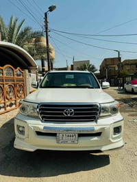 لاندكروز GXR • ٢٠١٣ • ١٧٩ ألف