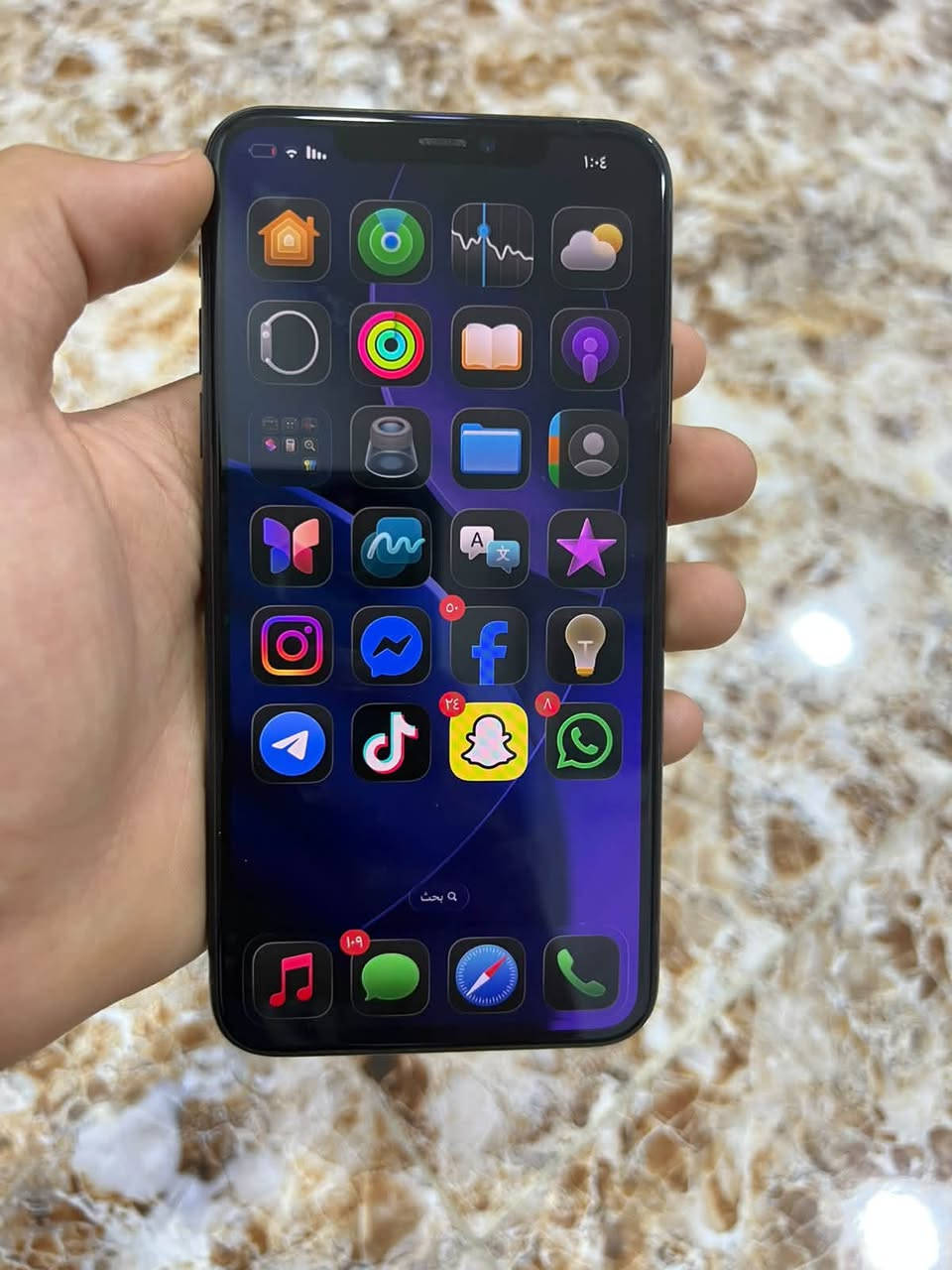 ايفون ١١ برو ماكس • ٦٤ جيجا • بطارية ٧٥٪