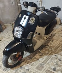 بوليسي • ٢٠٠٨ • نظيف