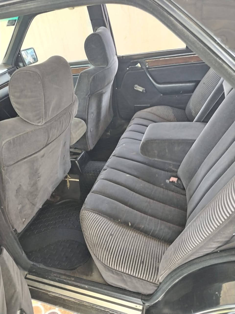 مارسيدس دب محرك بلادي E300 موديل 90 تبريد شغال سلايت شغال الرقم مشروع وطني صلاح الدين السعر 53 المكان سامراء المعتصم للاستفسار ***********@موجود فيديو كامل التفاصيل

