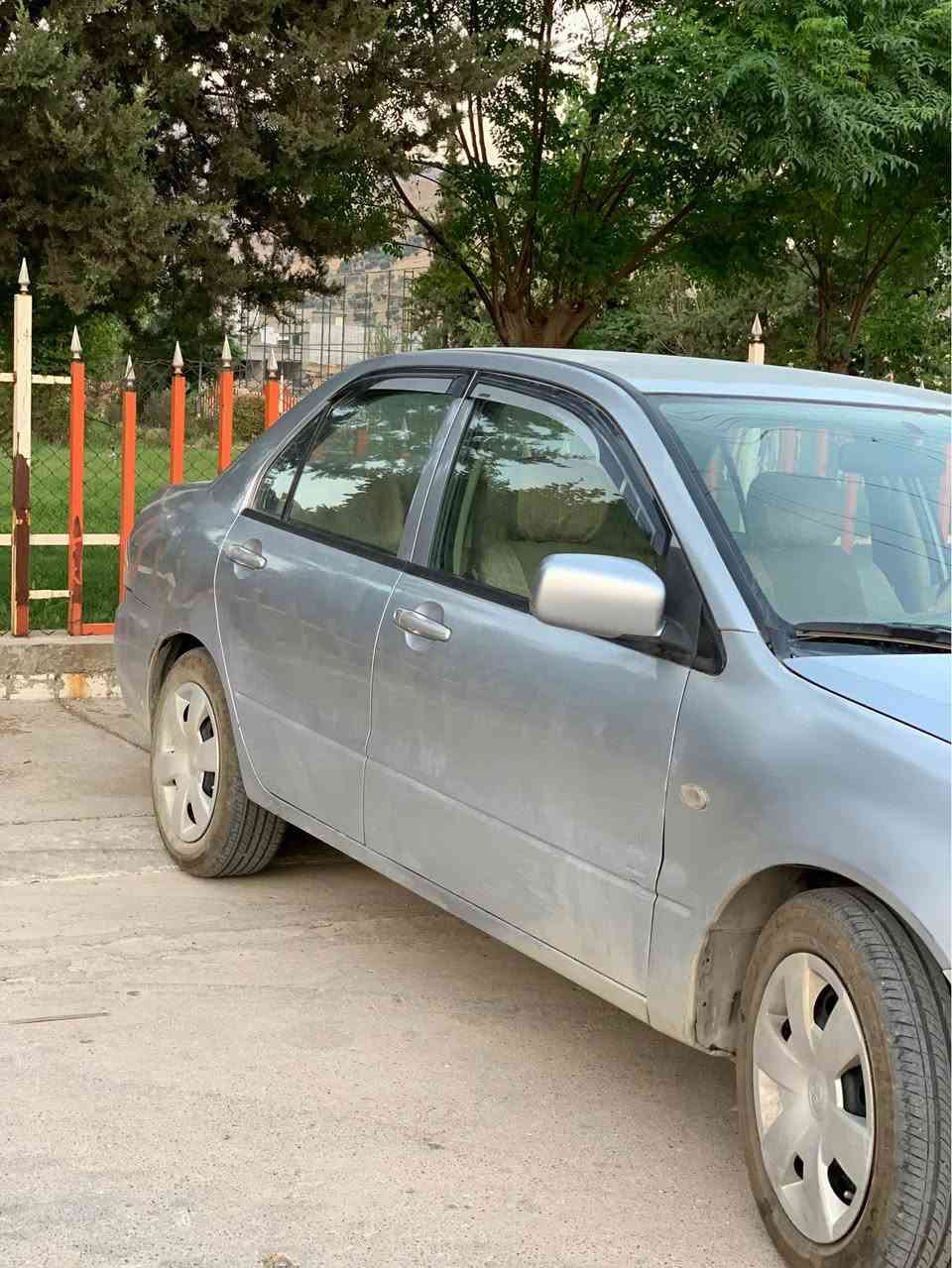 میتسوبیشی لانسەر مۆدێل ٢٠٠٩ (مەکینە گەورە)
ئۆتۆمبێلێکی زۆر توندوتۆڵ و خاوێنە، گێڕ ئۆتۆماتیکە و گێڕ و مەکینە و تەبریدی بەشەرتە. سێ پارچەی بۆیاخە بەبێ ئەوەی ناوەوەی گرتبێت. چوار جامی کارەباییە و یەک دینار مەسرەفی تێدا نییە. سەنەوی تا ٢٠٢٧/١/٢٦ تازەیە، بەناوی خۆمەوەیە و هیچ غەرامەیەکی لەسەر نییە و کێشەی بۆ بەناوکردن نییە.
نرخ: ٨٠ ورەقە (گەڵا) و کەمێک مەجالی تێدایە
ژمارەی پەیوەندی: *********** رانية, السليمانية
