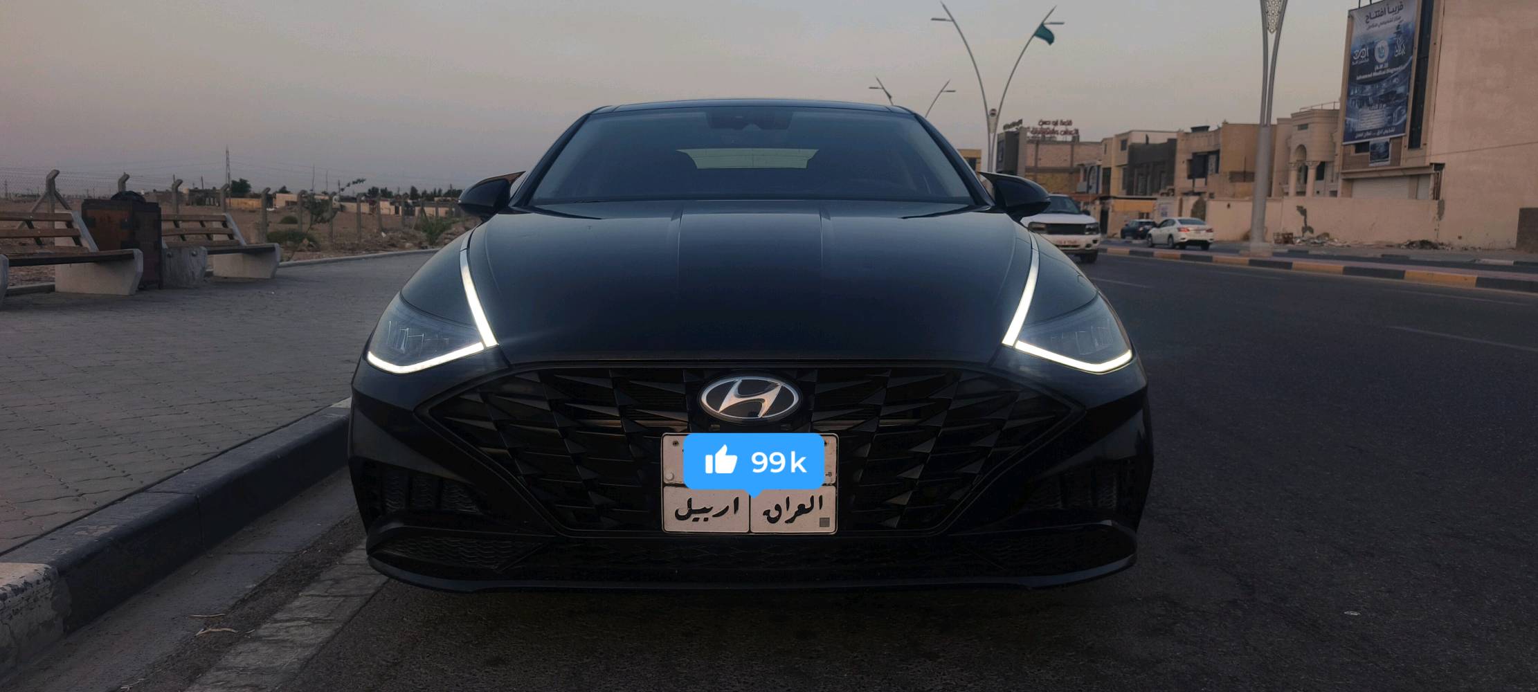 sonata sel + premium black color 2020
اعلى مواصفات من فئة sel الامريكي

محرك 2.5L  دبل نوزل 
كير AT من 8 سرعات 
بنوراما
رادار ( تنبيه تصادم + تنبيه حركة السيارة الامامية ....)
نظام ABS لحماية من التصادم المحقق + تنبيه عند الرجوع (R)
تحكم ستيرن
3 مودات للقيادة 
قيادة شبة ذاتيه 
تنبيه الخروج من المسار 
تحديد سرعة ( مثبت سرعة)
اتو هولد ( توقف اوتماتيكي)
هاند بريك كهرباء (P)
حساسات ضغط الهواء
نقاط عميه بالمراية الجانبية + تحكم كهرباء + تنبيه صوتي عند الانعطاف + انارة انعطاف 
المراة الوسطة بيها 3 ازرار قابلة للبرمجة لربطها مع جهاز اخر ( مثلا باب كراج....)
تبريد قطعتين + تبريد مناخ منفصل + التبريد ثلج 
عند تلقي مكالمة هاتفية التبريد ينصه وحده 
كشنات جلد اسود
كشن كهرباء 
كشنات تدفئة
ستيرن تدفئة 
جنطه ذكية 
جام كهرباء ( الجامات الامامية دبل جام)
قفل ابواب سنتر + قفل الجام + قفل الباب تلقائي + السيارة لا تقفل اذا كان المفتاح في داخلها 
دخول ذكي من الجانبين (باب السائق وباب الراكب) + انارة ترحيب
بصمة تشغيل + تشغيل عن بعد 
سماعات عدد 12 سماعة من شركة بووس ( boss)
شاشة كبيرة + عداد شاشة الكترونية + ابل كار بلي واندرويد اوتو 
شاحن لاسلكي
كامرة خلفية
ويل حجم 18 رياضي
عداد المشي 147 الف كيلو حقيقي 
شديتلها انارة محيطي 18 قطعة موزعة بسيارة بجميع الالوان والمودات المتنوعة + حساسات رجوع صوتية

السيارة بدون حادث وداخله سرقه جاملغات بلمقدمة ومبدليهن وصابغيهن يعني ما بيها ضربة مكفولة من ضربة البجم والجنطه والجوانب شوف صور الحادث المرفقة .....بيها فقط بارد

السيارة نظيفه وع ايدي وحته بيها كتلوك الوكالة واستخدام شخصي اديرلها بانزين محسن وفي بعض الاحيان عادي بدون اي دوانز او غير شي + دهن ماركة معروفه بدون تنقيص 

قبل 10 ايام اشتغلتها حدادة ....السيارة ما واجهت بيها اي اعطال او تعب 
ملاحظة : السيارة رقم اربيل باسم شركة معروفه وعندي بيها وكالة خاصة
 اتصل للاستفسار اكثر

سعر السيارة 170$ وبي مجال
ممكن تكتبلي شنو موقع السيارة هسه بأي محافظة/منطقة؟: 
البصرة
هل أكو أي صبغ أو تبديل غير اللي مذكور بالمقدمة، ولو نعم شنو القطع بالضبط؟: 
لا يوجد .......السيارة مكفولة من الضربة فقط حادثها سرقة او تخريب وتم اتستبدال الجاملغات الامامية
التمبل/السيرفس الدورية شنو وضعها؟ يعني آخر غيار زيت وفلتر وبواجي متى صار، وهل أكو سجل صيانة؟: 
كل فتره اسوي سيرفس واخر شي سويت حدادة وغيرت الزيت كذلك
هل السيارة عليها فحص أو صالحة تسجيل/نقل ملكية هسه؟ واسمها ينقل مباشرة لو أكو إجراء خاص؟: 
نقل او تحويل مباشره لان السيارة باسم شركة وعندي بيها وكالة
إذا تحب، شنو أقل سعر نهائي تقبل بيه وشنو مجال السوم الحقيقي؟: 
165