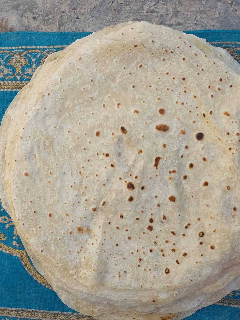السلام عليكم
خبز صاج عراقي بأجود أنواع الطحين، للافراح والمناسبات، وعدنه توصيل لكافة أحياء مدينة الموصل، والأسعار كل 100 قطعه ب 25 الف إللي يحب يحجز يتواصل وياي عالخط وتدللون، مكاني حي الانتصار قرب جامع الغرباء  
***********
***********
