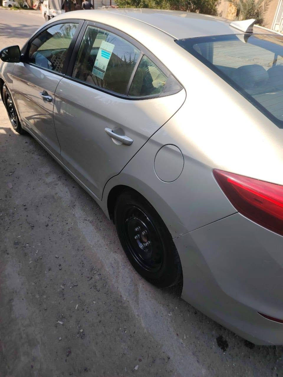 سلام عليكم مكلف بل نشر النترا 2017 وارد امريكي رقم بغداد  سياره جاهزه من كلشي مكينه 2000دوش
سونار مرفق
بغداد العبيدي ***********   سعر 120وبيهه مجال
