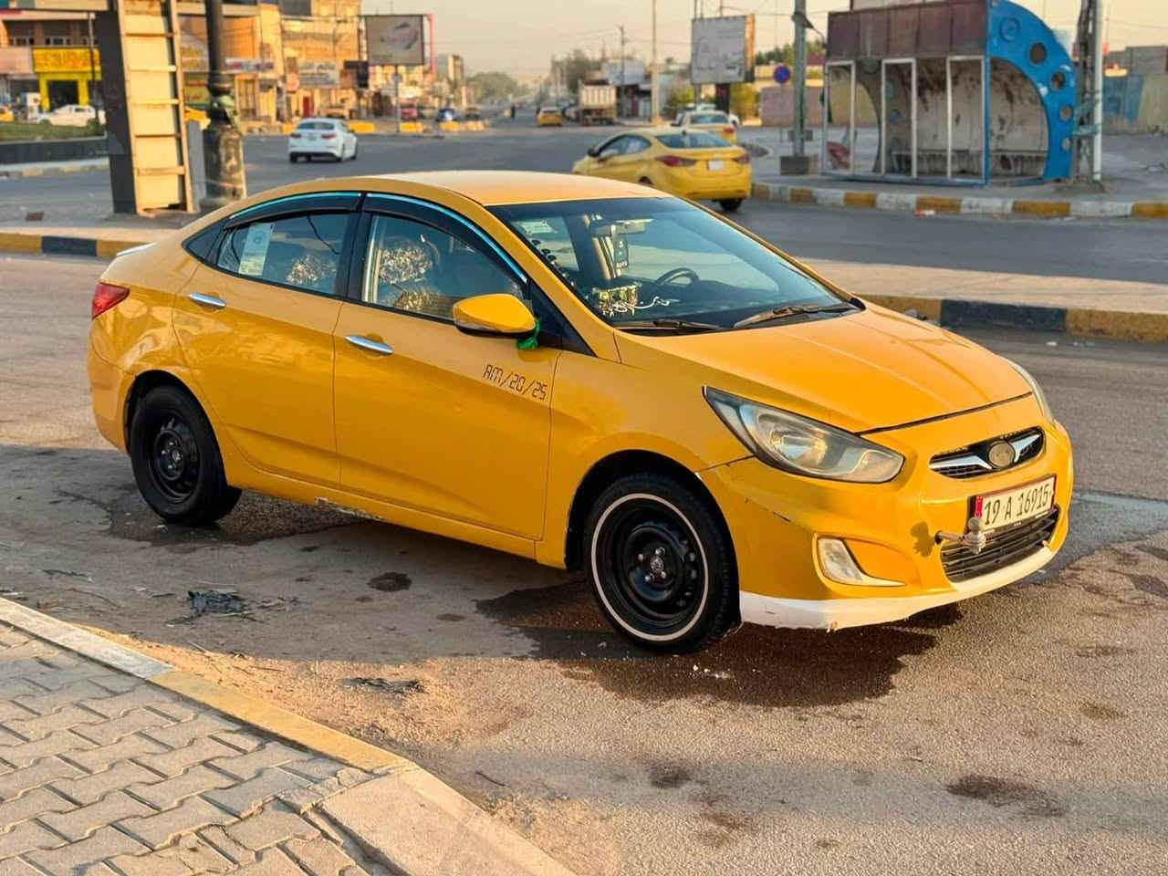 السلام عليكم اكسنت خليجي موديل 12 1600 قطرتين مكينه وكير بالجيس خير من الله تبريد شغال كهربائيات كلها جديده احتركت الضفيره وبدلتها بلاديه تخم تاير ابو الخطه رقم كربلاء مصفرة هيئة وغرامات سنويه لل30 راعيها يريد تحويل أو وكالة بدون اي ضربه بيها طخه جاملغ خلفي بارد ما مبينه بيع او مراوس مكاني كربلاء مكلف بالنشر السعر 70 وبيها مجال قليل ***********
