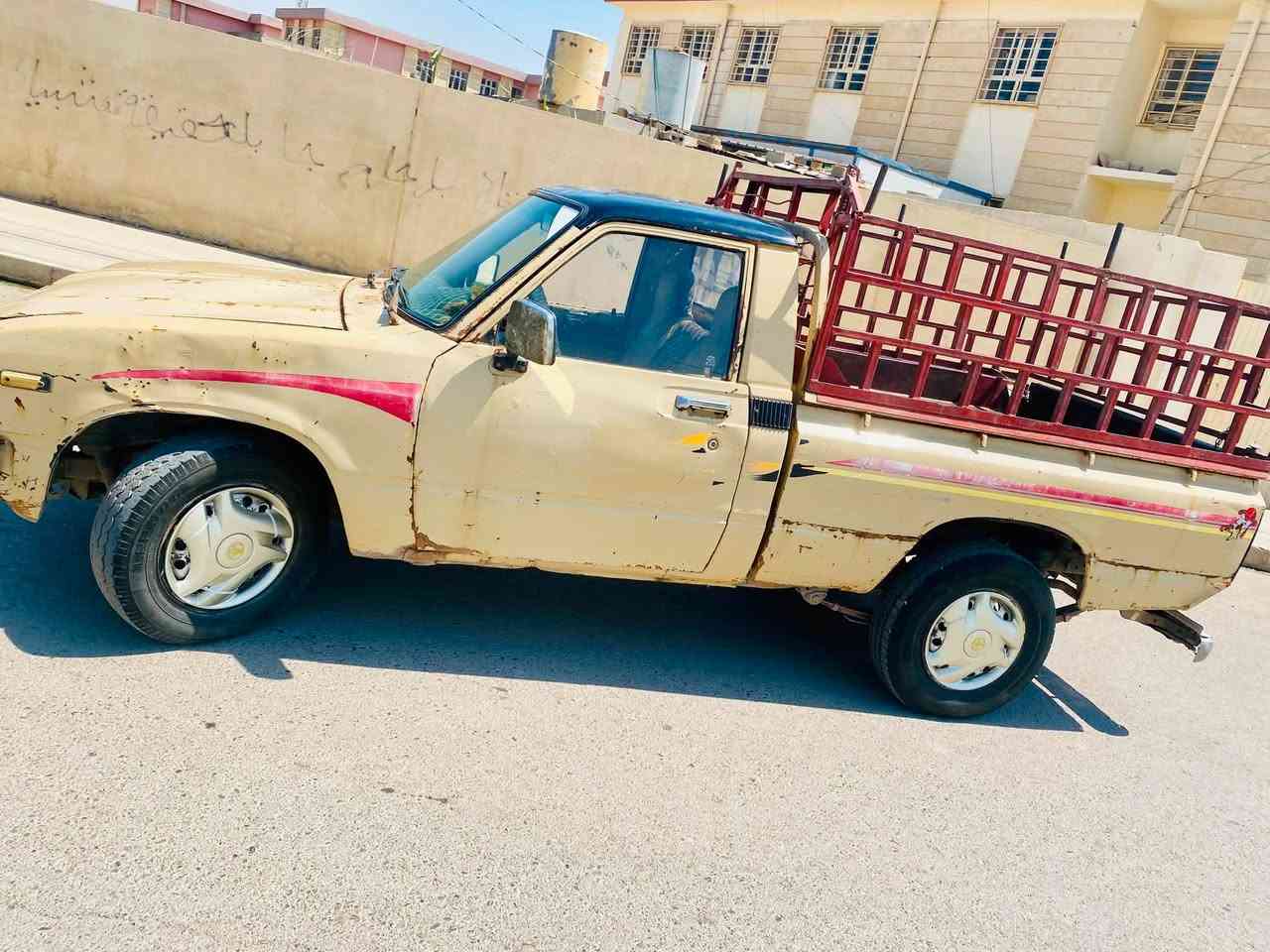 السلام عليكم بيكم 80 ‏شرط محرك وكير شرط شاصي ￼ كلهاشرط رقم نينوى ￼ طقم تواير جدد ￼ شرط اكسن سيارة جاهزة كلهاالسعر 18￼ بيها مجال ***********.     ***********
