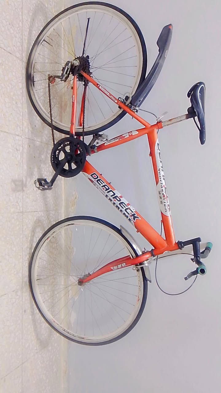 👍السلام عليكم بايسكل🚲 c700. ياباني نضيف كلش حجم 26      ابريكات امامي و خلفي شغالات سرج طبي. معدن المنيوم مقاوم الزنجار     بايسكل نضيف 
ما بي اي نقص سعره 85 وبي مجال مكاني بغداد مدينة الصدر رقمي *********** بي واتساب او ماسنجر 👉

