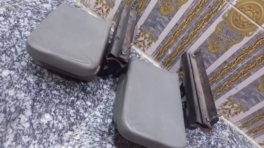 كشنات ممر قلابي هايسه الشكل القديم جدد ونضاف ما مستعملات كاملات مع القواعد جيب وشد برغي ما تحتاج
السعر 250 الف وبيهن مجال
العنوان بصره ابي الخصيب
***********
كشنات ممر قلابي هايسه الشكل القديم جدد ونضاف ما مستعملات كاملات مع القواعد جيب وشد برغي ما تحتاج
