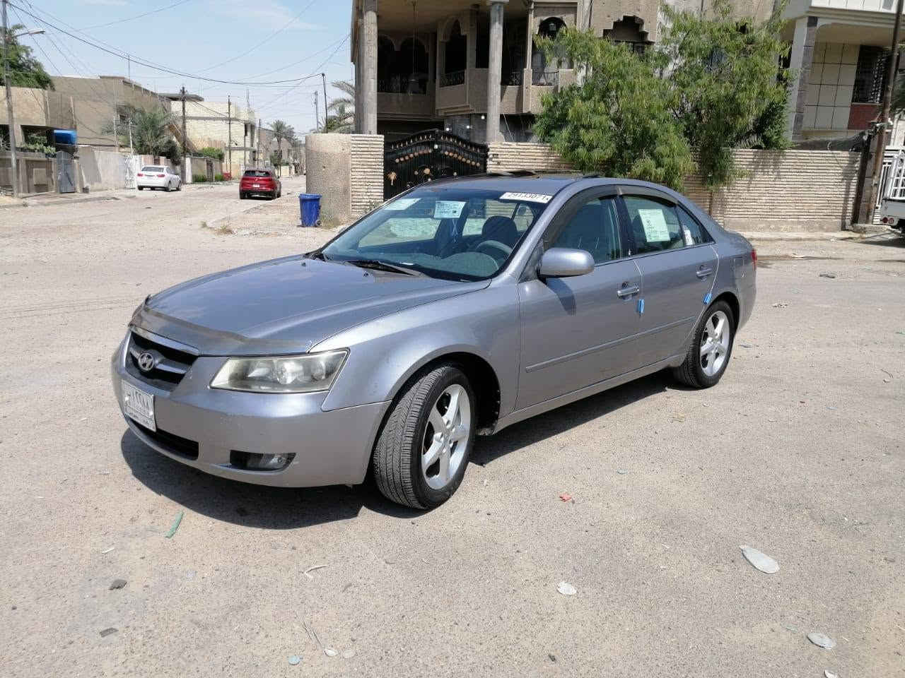 سلام عليكم سوناتا موديل 2007 فول مواصفات سياره جديده
مواصفات فتحه تحكم ستيرن جهتين شاشه كامره خلفيه دواره كروز سرعة مثبت سرعه حساسات خلفيه مكينه سته سلندر بيهه منضومت قاز جديده يعني انسه صرف سياره جاهزه ترايك وين متريد رقم بغداد مميز مشروع وطني تحويل مباشر حادثهه شي بصيط جاملغ امامي فقط سياره مال جناي وبل عافيه ع ياخذهه مكانهه بغداد شراي يتصل على رقم *********** سعرهه مناسب

