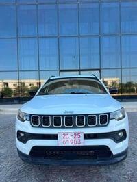 جيب كومباس • ٢٠٢٤ • ضرر يمين
