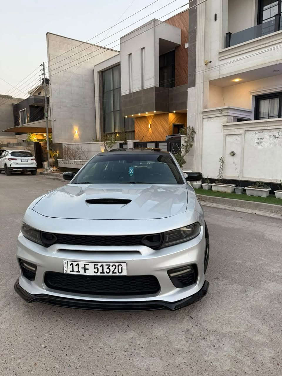 سلام عليكم للبيع جارجر موديل 22 RT ماكس فول لل اخير
المواصفات
فتحة سقف
بصمة
حساس خلفي
رادارات واضائة جانبية بلمري
ستيرن كهرباء
شاشة جبيرة
كشنات جلد وكنتارة بلادي
دشبول خياط
كشنات تدفئة وتبريد وستيرن تدفئة
الاضافات
اكسل SRT
ثلاجة SRT
ويل نجمة اصلي سعره 1000 دولار
دعاميات SRT
عليه داون بايب وهدرز وطلقات صوت شكاكي وبوابات وياه
برمجة كاملة وسيفتي
السيارة حادثه من امريكا  قطعتين كلير بابتين وبيه جاملغ خلفي صبغ بجم كبس وبدون ايرباك 
السيارة نضافة وجدادة فول ونصبة تشك الكاع كلش هواي مصروف عليه 
ماشية 72 الف
السعر 218 وبيه مجال بسيط وماكو هيج سعر بهل اضافات وفول وموديل 22 
مكاني بغداد الدورة
للاستفسار ***********

