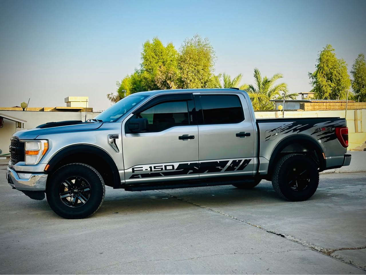 F-150 XLT • V8 5.0 • ٨٨ ألف ميل
