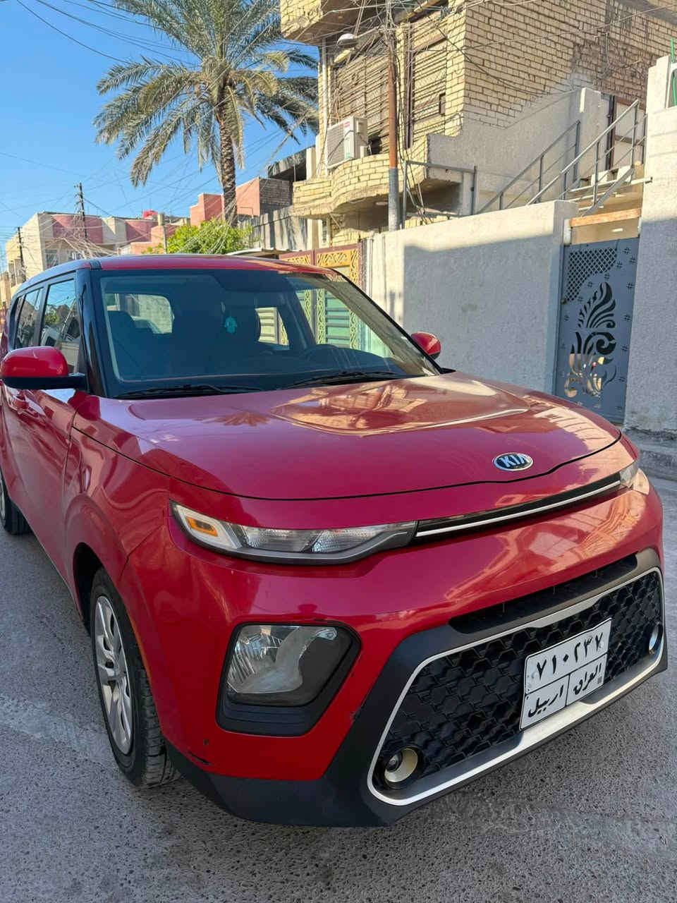 كيا سول موديل 2020 ماشية ٨٩mi
السعر ١٣٠ وبيها مجال 
***********
