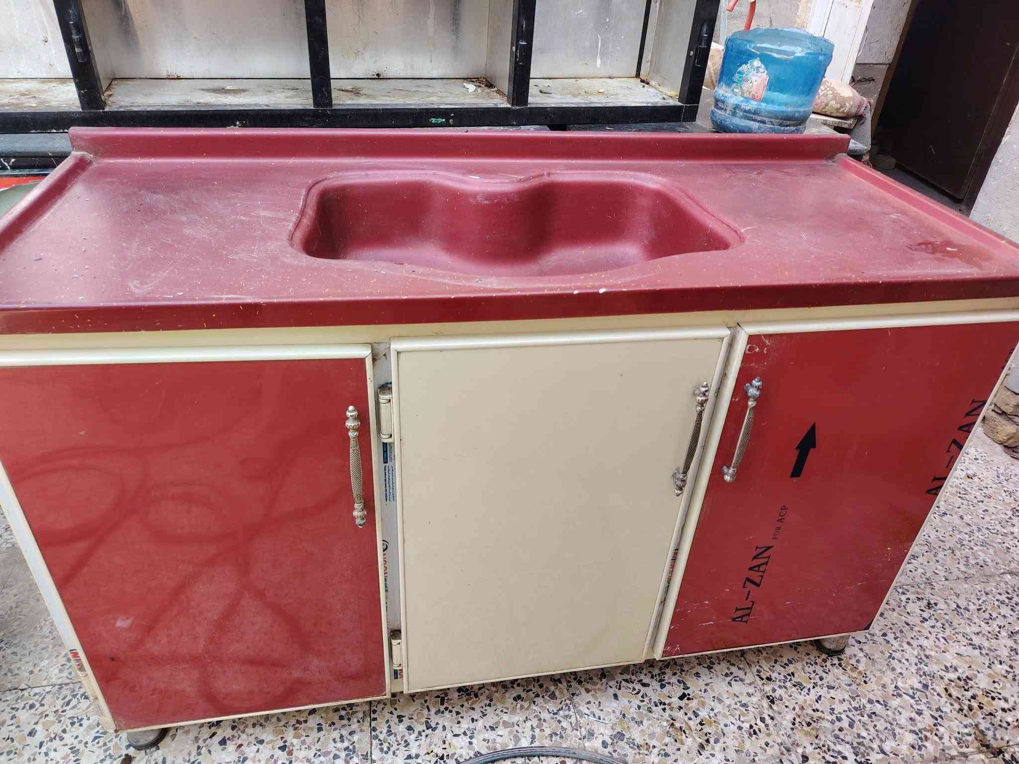 دواليب • ماكو تفاصيل