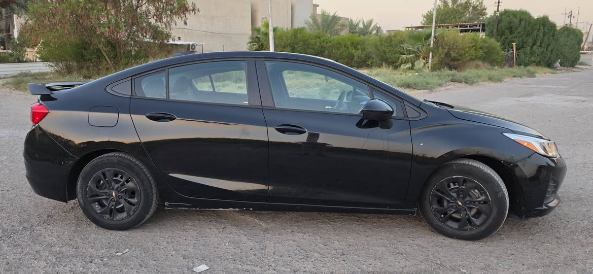 السلام عليكم
للبيع شيفروليت كروز 2019
وارد أمريكي لون أسود
ضمان محرك ما مفتوح وگير وحدادية وتبريد
سيارة ما بيها نقص
بيها بارد وبخات صبغ ب 3 قطع
ماشية 65 ألف ميل حقيقي
صور الحادث ورقم الشاصي مرفقة
السعر 88 ورقة وبيها مجال بسيط
للاستفسار الاتصال على الرقم
***********
