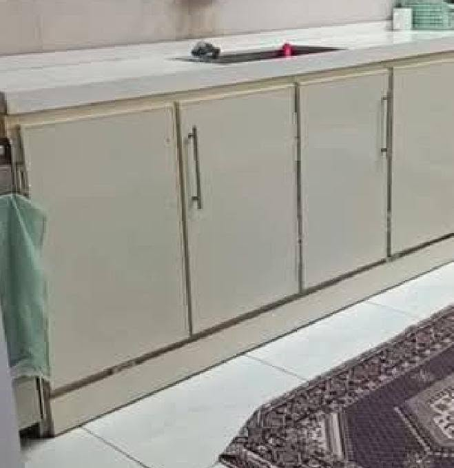 كاونتر ملكي مفصل عد اشجبيليا ب٥ ملاين ٣ ونص ارضي و٣ونص تعليك و٢ متر لدبل ملحق يعني ٩ متر وسنك متر ونص بس يراد  مرمرةسنك سعرة مليون و٦٠٠و٥٠
يرهم اقصاد نص بنص للاستفسار وتساب ‏‪+9647884986750‬‏
