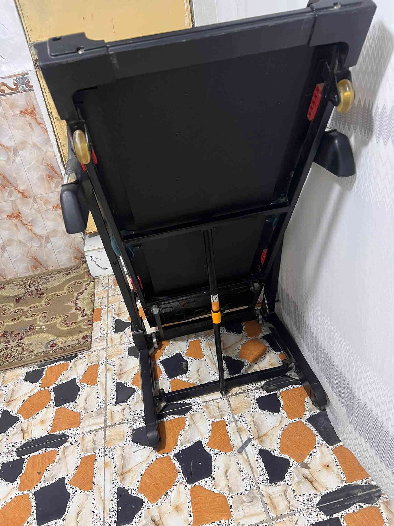 جهاز جري وباسكل رياضي
للبيع للستفسار خاص او وتساب ***********

نص مكتوب في الصور:
- YK-SG PB211