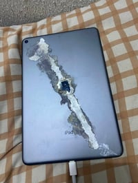 آيباد ميني ٥ • ٦٤ • بطارية ٨٠